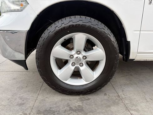 Used 2017 RAM 1500 Classic SLT AWD/4WD image 20