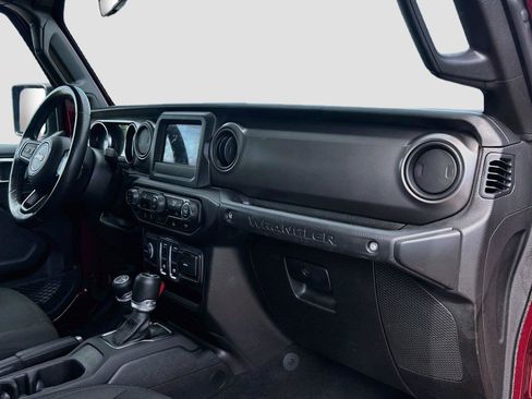 Used 2021 Jeep Wrangler Sport AWD/4WD image 27