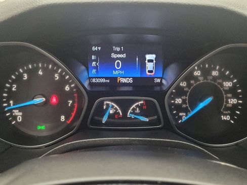 Used 2016 Ford Focus SE w/ SE Sport Package FWD image 23