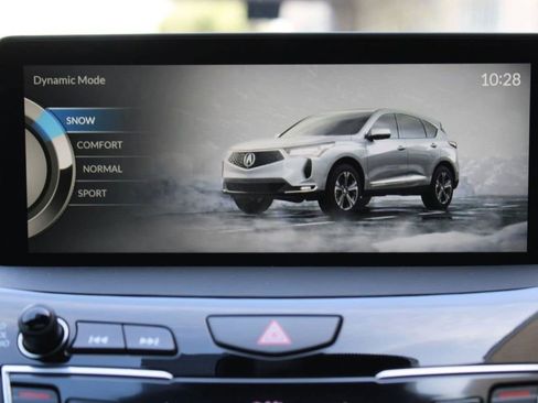 Used 2025 Acura RDX SH-AWD image 27