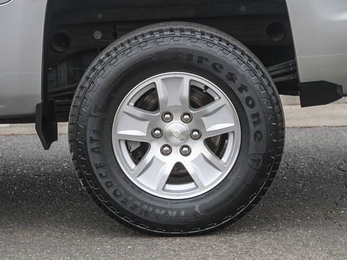 Used 2018 Chevrolet Silverado 1500 LT w/ All Star Edition image 10