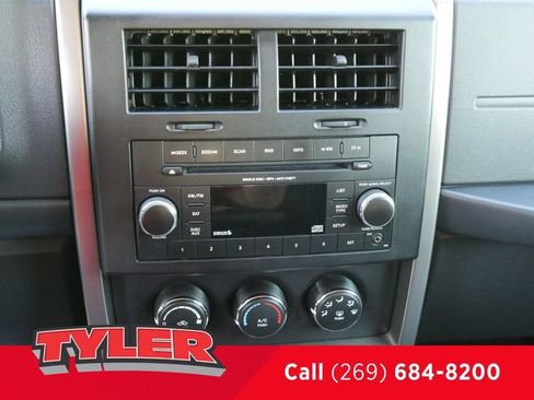 Used 2012 Jeep Liberty Sport w/ Popular Equipment Group AWD/4WD image 29