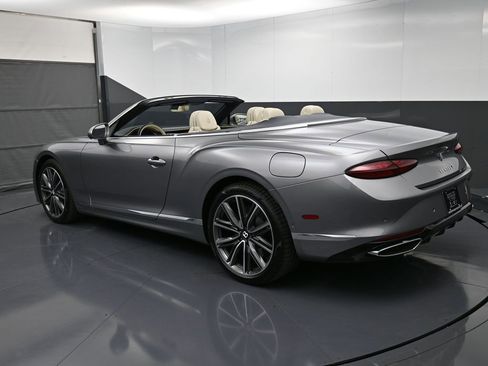 New 2026 Bentley Continental GTC image 34