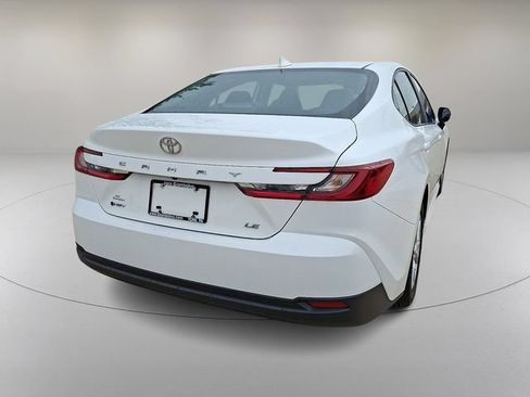 Used 2025 Toyota Camry LE FWD image 10
