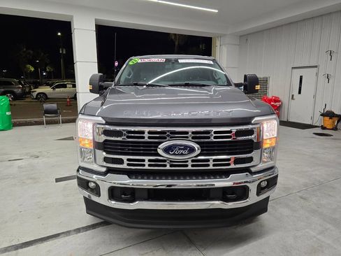 Used 2023 Ford F250 XLT AWD/4WD image 9