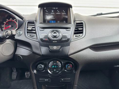 Used 2014 Ford Fiesta ST image 23