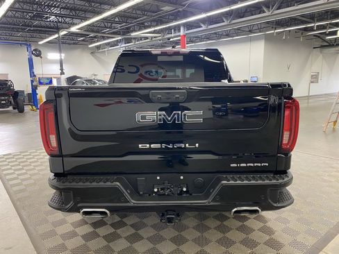 Used 2023 GMC Sierra 1500 Denali Ultimate image 8