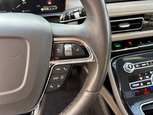 Certified 2023 Lincoln Nautilus Reserve w/ Equipment Group 201A image 18