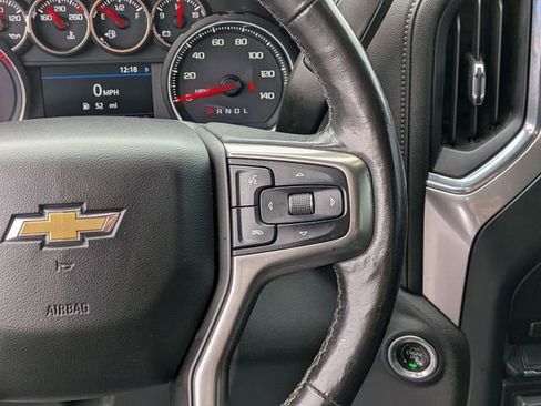 Used 2019 Chevrolet Silverado 1500 LT AWD/4WD image 19