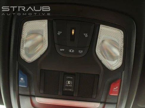 Used 2025 RAM 1500 Big Horn AWD/4WD image 28