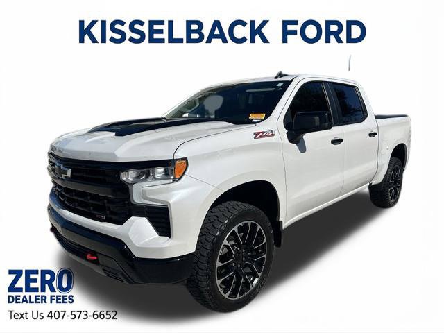 Used 2024 Chevrolet Silverado 1500 LT Trail Boss w/ Convenience Package II AWD/4WD image 9