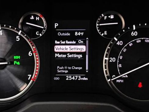 Certified 2023 Lexus GX 460 Premium AWD/4WD image 18