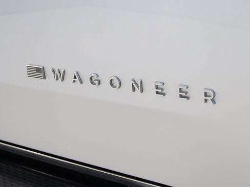 Used 2024 Jeep Wagoneer L Series II w/ Flexible Seating Group image 73