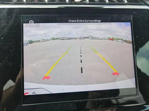 Used 2024 Jeep Grand Cherokee L Laredo AWD/4WD image 20