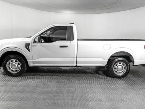 Used 2021 Ford F150 XL w/ Equipment Group 101A High RWD image 3