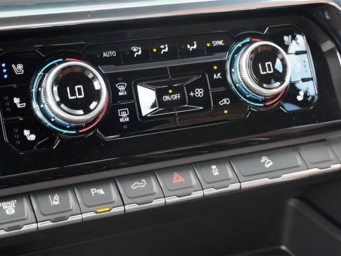 New 2026 GMC Sierra 3500 Denali Ultimate image 13