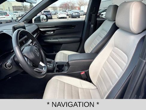 Used 2024 Honda CR-V Sport Touring image 9