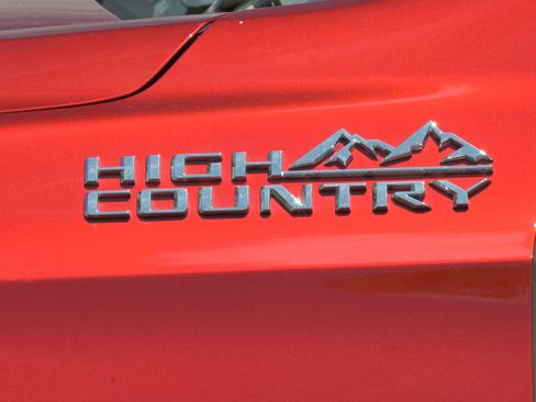 Used 2023 Chevrolet Tahoe High Country w/ Advanced Technology Package image 45