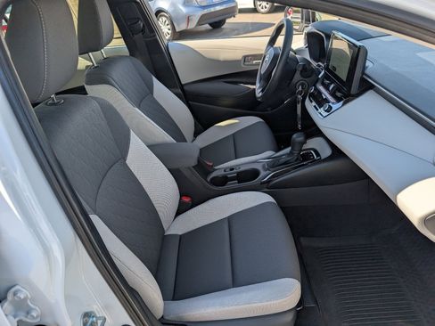 Used 2026 Toyota Corolla LE image 8