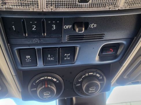 Used 2023 Toyota 4Runner TRD Off-Road Premium image 34