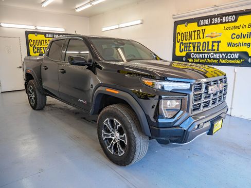 Used 2024 GMC Canyon AT4 AWD/4WD image 2