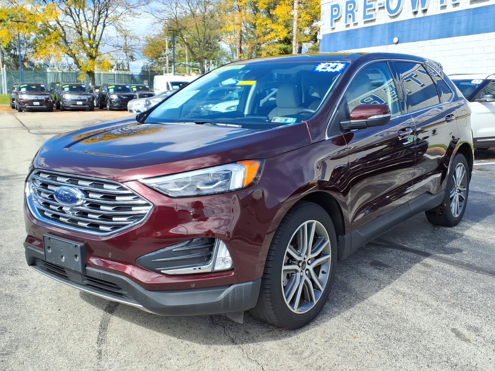 Certified 2024 Ford Edge Titanium w/ Equipment Group 301A AWD/4WD image 8