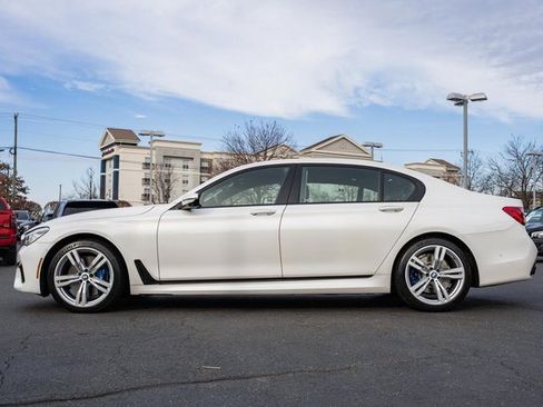 Used 2018 BMW 750i xDrive image 4