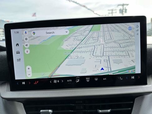 Used 2025 Ford Explorer Active image 21