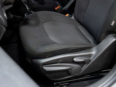 Used 2020 Jeep Renegade Sport image 7