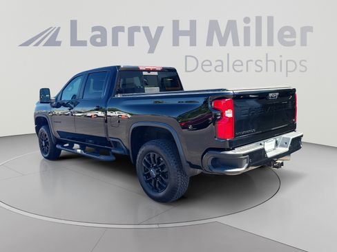 Used 2022 Chevrolet Silverado 3500 LTZ w/ LTZ Plus Package AWD/4WD image 3