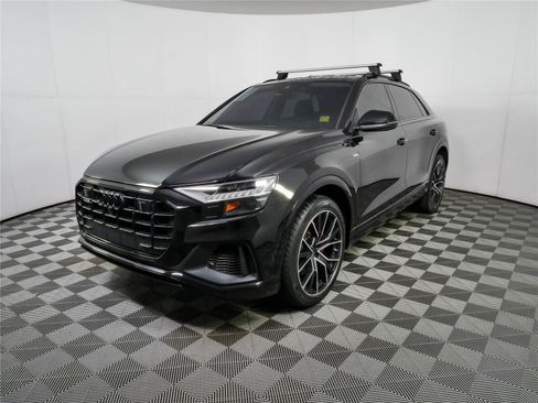 Used 2023 Audi Q8 Premium Plus w/ Premium Plus Package AWD/4WD image 29