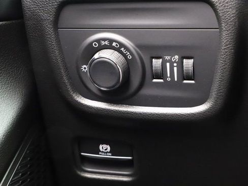 New 2025 Jeep Grand Cherokee L Altitude AWD/4WD image 37