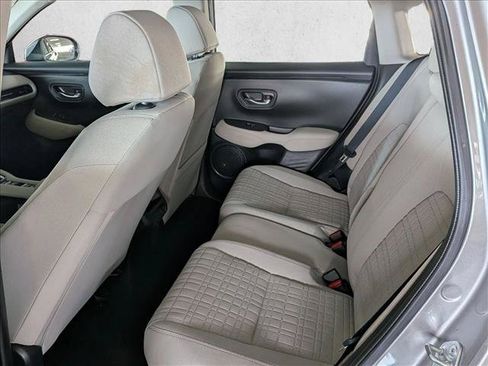 Used 2024 Honda HR-V LX image 19
