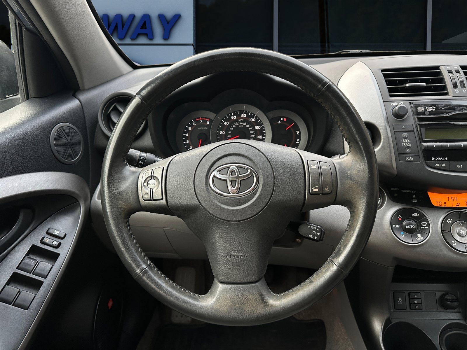 Used 2011 Toyota RAV4 Limited w/ Limited Extra Value Pkg AWD/4WD image 14
