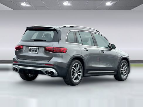 Used 2022 Mercedes-Benz GLB 35 AMG 4MATIC image 8