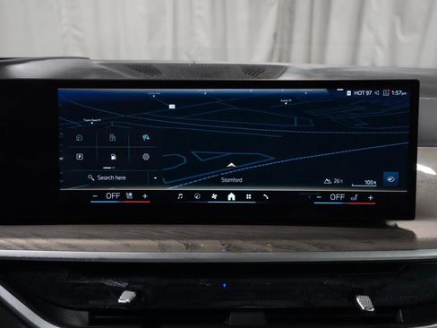 Used 2024 BMW X7 xDrive40i w/ M Sport Package image 20