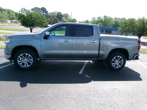 New 2026 Chevrolet Silverado 1500 LTZ w/ LTZ Premium Package image 7