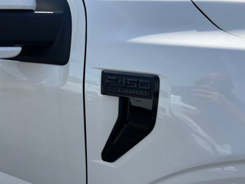 Used 2024 Ford F150 Lariat w/ Bed Utility Package AWD/4WD image 5