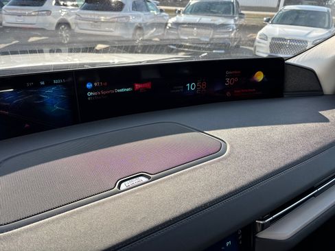 New 2025 Lincoln Navigator Reserve image 20