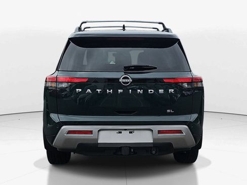 Used 2025 Nissan Pathfinder SL w/ SL Premium Package FWD image 7