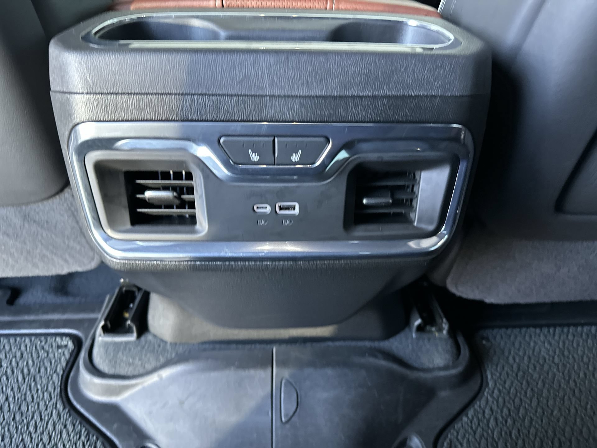 Certified 2024 GMC Sierra 1500 Denali Ultimate AWD/4WD image 22