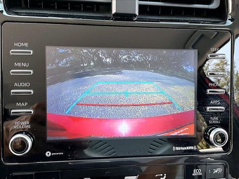 Used 2022 Toyota Prius XLE FWD image 13