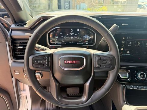 Used 2025 GMC Sierra 3500 AT4 w/ AT4 Premium Plus Package AWD/4WD image 14