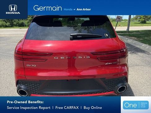 Used 2025 Genesis GV70 3.5T Sport w/ Sport Advanced Package AWD/4WD image 9