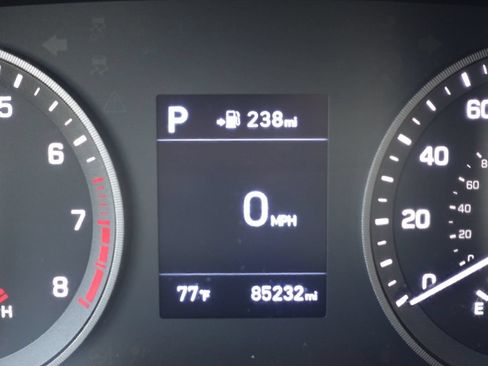 Used 2019 Hyundai Tucson SE FWD image 40