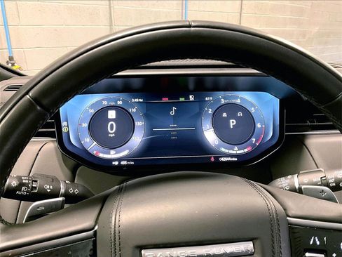 Used 2023 Land Rover Range Rover Sport SE image 25