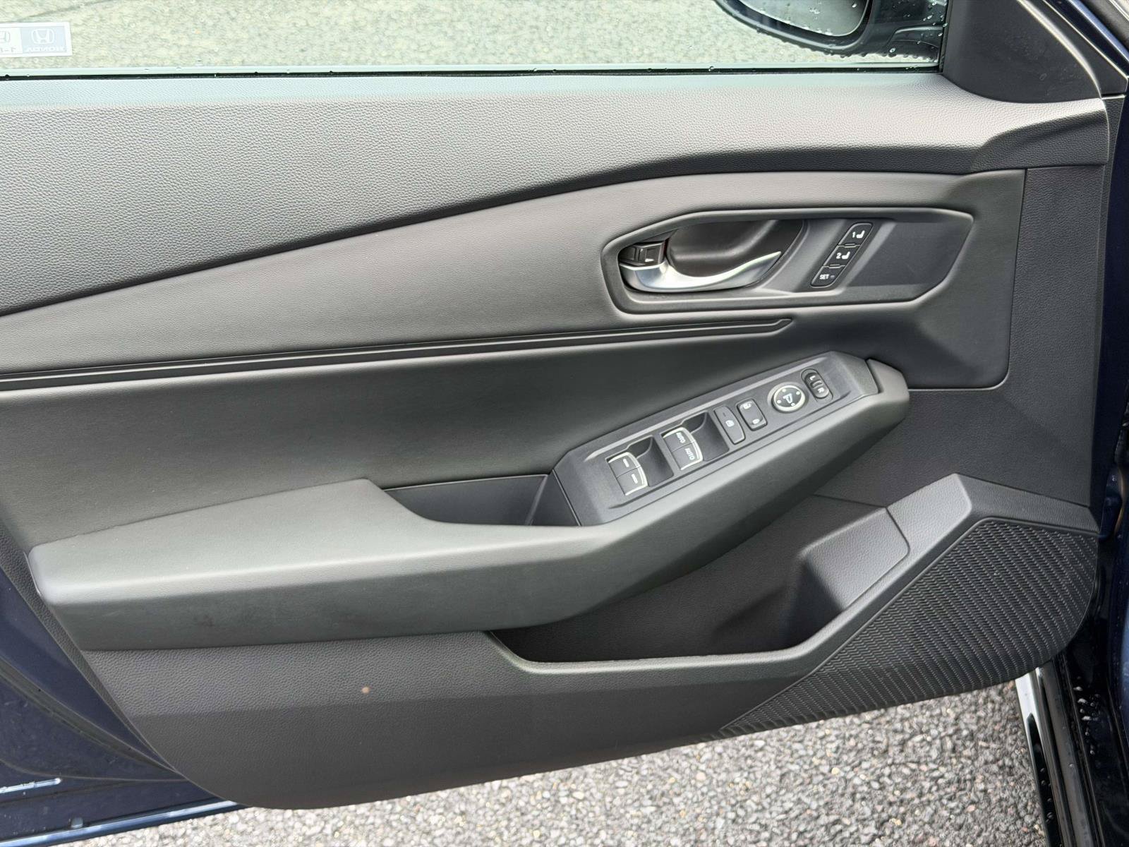 Used 2026 Honda Accord EX-L image 6