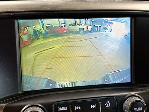Used 2018 Chevrolet Silverado 1500 LT w/ True North Edition AWD/4WD image 15