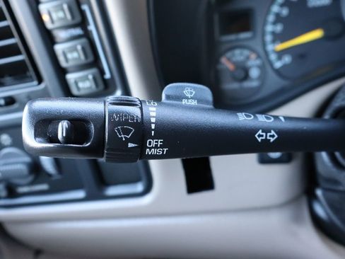 Used 2001 GMC Sierra 2500 SLT w/ SLT Marketing Option Pkg image 30