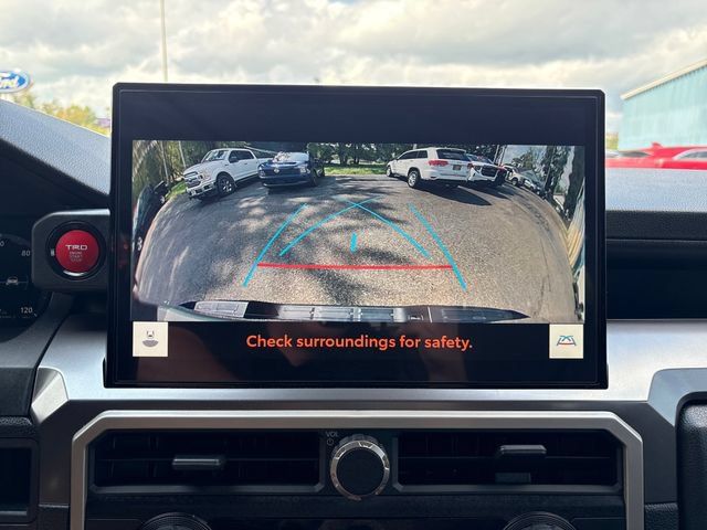 Used 2025 Toyota Tacoma TRD Sport AWD/4WD image 14